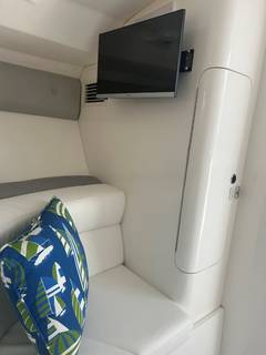 2007 INTREPID POWERBOATS INC. Cuddy "2007 INTREPID 37' CUDDY" photo 8
