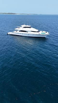 2000 CHEOY LEE "GAVIOTA III" photo 6