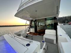2019 TIARA YACHTS F44 Flybridge "TIARA YACHTS F44 FLYBRIDGE" photo 2