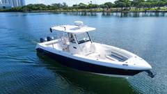2018 EVERGLADES 335 Center Console "2018 EVERGLADES 335 CENTER CONSOLE" photo 4