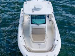 2020 BOSTON WHALER 330 Outrage "2020 BOSTON WHALER 330 OUTRAGE" photo 9