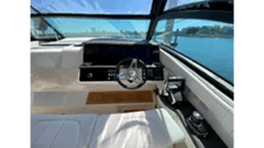 2022 SEA RAY Sea Ray 320 Sundancer Outboard "2022 SEA RAY 320 SUNDANCER OUTBOARD" photo 9