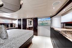 2002 WESTPORT Motor Yacht "AMICO" photo 7