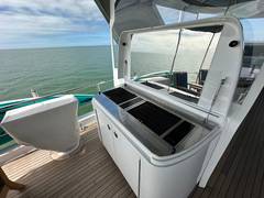 2016 HATTERAS M75 Panacera "WATER RODEO" photo 9
