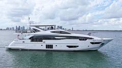 2017 AZIMUT YACHTS "2017 AZIMUT 30 METRI" photo 1