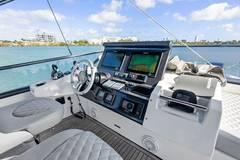 2017 AZIMUT YACHTS 77S "PANDA" photo 5