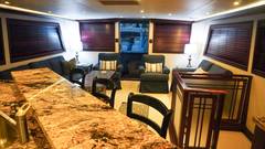 1989 HATTERAS 62 Cockpit Motor Yacht "SUNSET GRILLE" photo 7