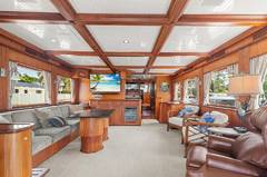 2006 PARAGON MOTOR YACHTS Cockpit Motor Yacht "SEAS TO SEE" photo 3