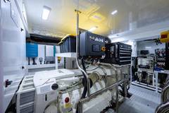 2022 PRINCESS YACHTS Y85 Motor Yacht "ESCAPE" photo 5