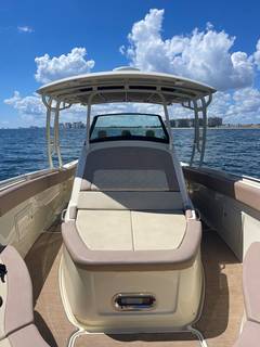 2017 CHRIS CRAFT CATALINA 34 "LADY LIBERTY" photo 4