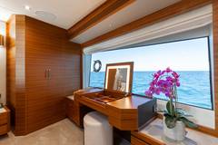 2021 HORIZON YACHTS FD92 Tri-Deck "NEX-T" photo 9