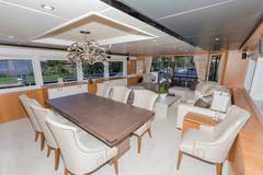 2027 JOHNSON Open Flybridge with Hydraulic Platform "JOHNSON 93 OPEN BRIDGE" photo 8