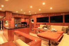 2026 JOHNSON Skylounge with Hydraulic Platform "JOHNSON 80' SKYLOUNGE W/HYDRAULIC PLATFORM" photo 4