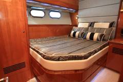 2027 JOHNSON FLYBRIDGE w/FISHING COCKPIT "JOHNSON 80' FLYBRIDGE W/FISHING COCKPIT" photo 6