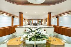 2004 WESTPORT 130 Tri-Deck "ELYSIAN" photo 6