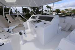 2005 VIKING 52 Convertible "-" photo 9