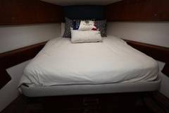 2018 HATTERAS 45 Express Sportfish "-" photo 8