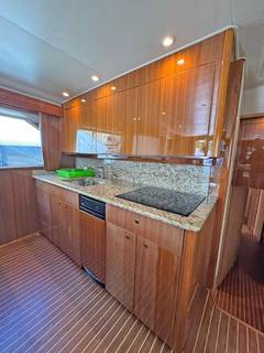 2008 VIKING 68 Convertible "VIKING 68 CONVERTIBLE" photo 5