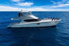 2016 HATTERAS 63GT "NO NAME" photo 5