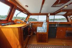 2019 LOWELL BROTHERS Flybridge "NORUMBEGA" photo 6