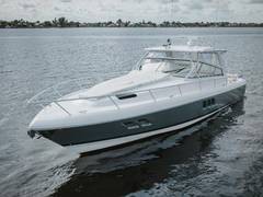 2018 INTREPID 475 Sport Yacht "-" photo 7