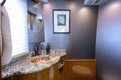 2010 VIKING ENCLOSED FLYBRIDGE "WASABI" photo 8