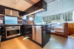 2012 HORIZON YACHTS E88 "ISLAND SOUL" photo 7