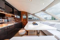 2012 HORIZON YACHTS E88 "ISLAND SOUL" photo 8