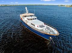 1973 BURGER BOAT COMPANY Raised Pilothouse Motor Yacht "CHANTICLEER" photo 4