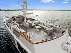 1973 BURGER BOAT COMPANY Raised Pilothouse Motor Yacht "CHANTICLEER" photo 6