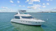 2000 CARVER 530 Voyager Pilothouse "NO SURRENDER" photo 2