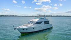 2000 CARVER 530 Voyager Pilothouse "NO SURRENDER" photo 4