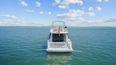 2000 CARVER 530 Voyager Pilothouse "NO SURRENDER" photo 7