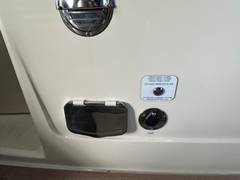 2017 CHRIS CRAFT 34 Catalina "2018 CHRIS CRAFT 34 CATALINA" photo 7