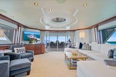 2004 CRESCENT YACHTS Raised Pilothouse "RISK AND REWARD" photo 5
