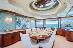 2004 CRESCENT YACHTS Raised Pilothouse "RISK AND REWARD" photo 9