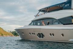 2015 MONTE CARLO YACHTS 86 "BAYC ASIA" photo 9