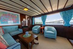 1970 TRUMPY Houseboat "ABSOLUTE" photo 5