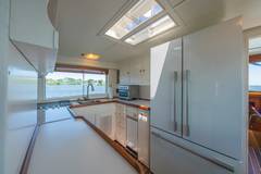 1970 TRUMPY Houseboat "ABSOLUTE" photo 6