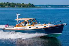 2000 MORRIS YACHTS Wolf Class 44 "TARA JEANNE" photo 6