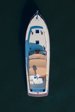 2000 MORRIS YACHTS Wolf Class 44 "TARA JEANNE" photo 9