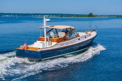 2000 MORRIS YACHTS Wolf Class 44 "TARA JEANNE" photo 5