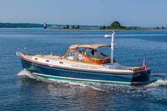 2000 MORRIS YACHTS Wolf Class 44 "TARA JEANNE" photo 1