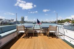 2014 HATTERAS 80 Motor Yacht "RITZ SEA" photo 5