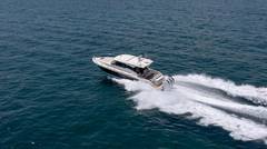 2024 TIARA YACHTS 48 LE "LORAX" photo 8