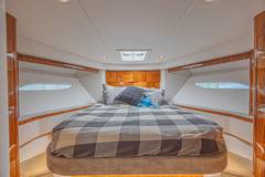 2021 RIVIERA 6000 Sport Yacht Platinum Edition "-" photo 6