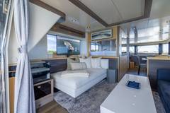 2019 SIRENA 64 Flybridge "AMOR FATI" photo 9