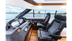 2022 RIVIERA 6000 Sport Yacht "DASH" photo 4