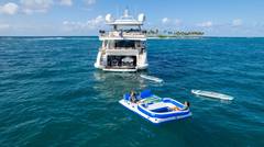2012 AZIMUT YACHTS 105 Grande "INSIEME" photo 3