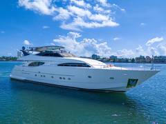 2002 FERRETTI "FERRETTI YACHTS CUSTOM LINE 94" photo 2